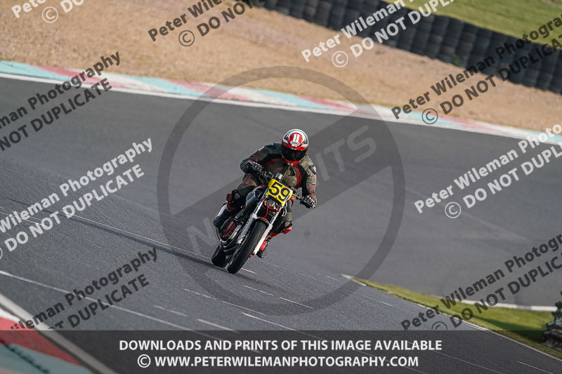 enduro digital images;event digital images;eventdigitalimages;mallory park;mallory park photographs;mallory park trackday;mallory park trackday photographs;no limits trackdays;peter wileman photography;racing digital images;trackday digital images;trackday photos